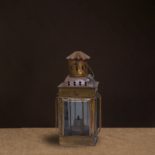 Vintage Brass Oil Lantern Lamp With Handle